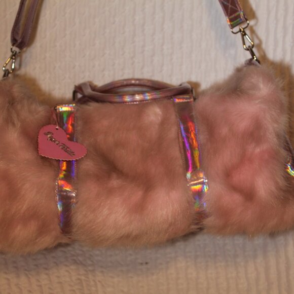 SOLD-Dolls Kill Cotton Candy Pink Fuzzy Faux Fur Holographic Weekender Bag - Picture 2 of 12